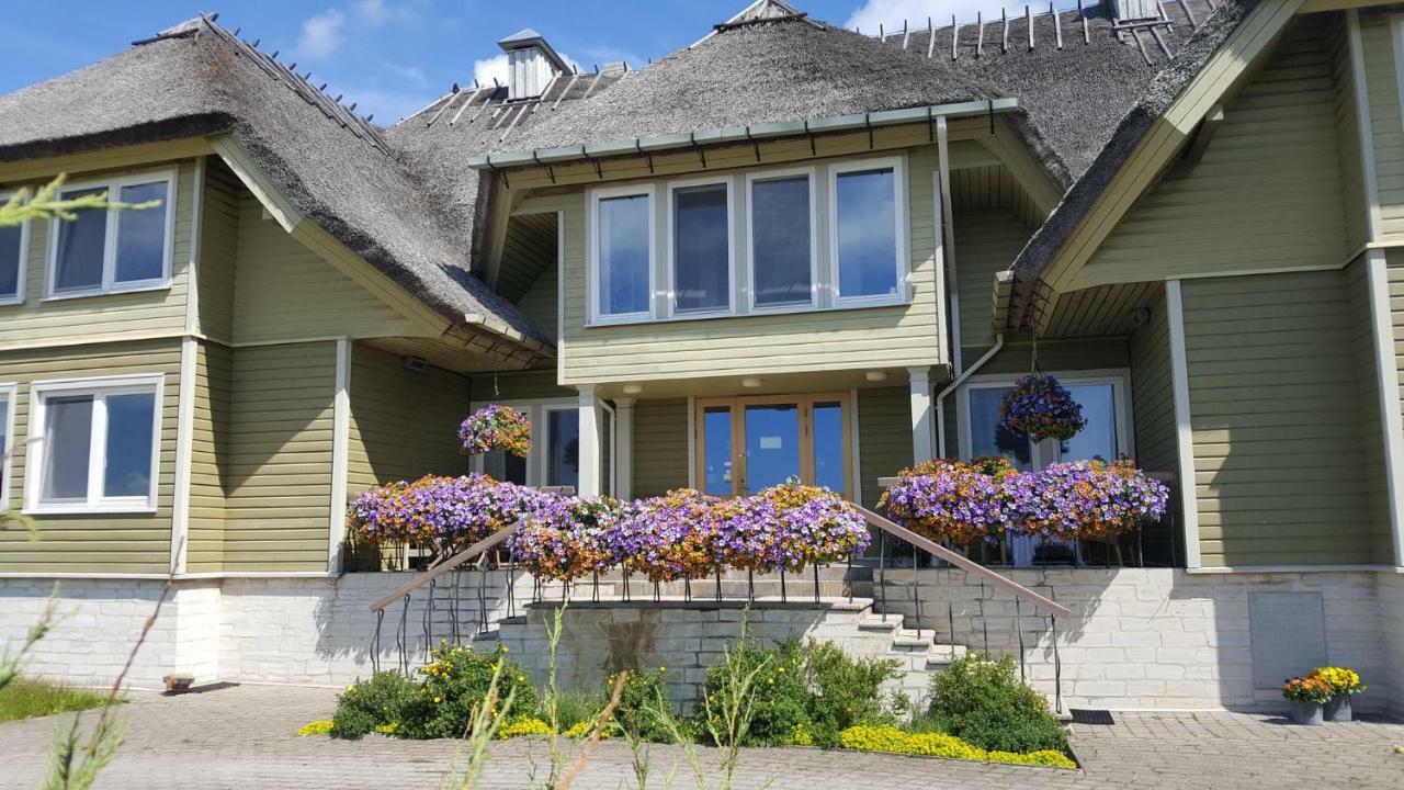 Altmoisa Guesthouse Tuuru Екстер'єр фото
